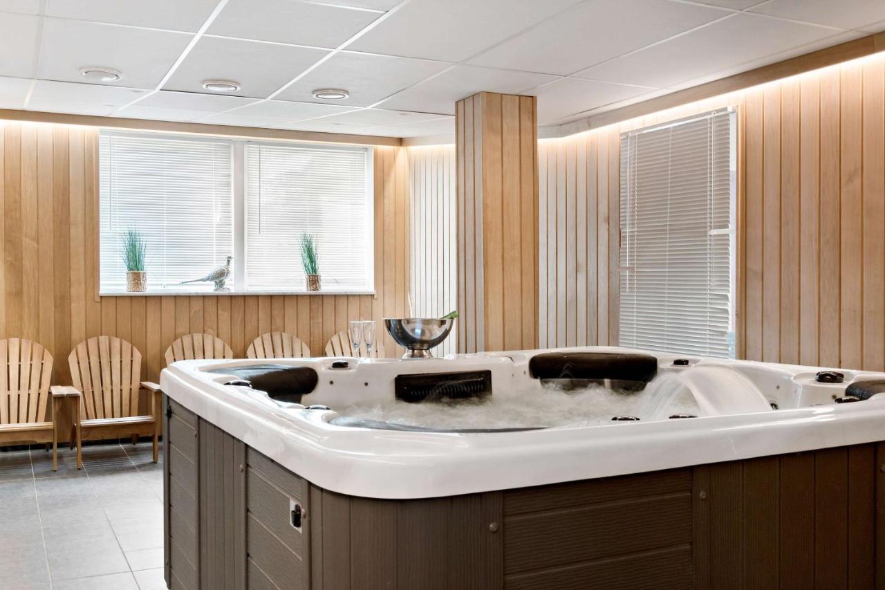 Sure Hotel By Best Western Vilsta Sporthotell Eskilstuna Ngoại thất bức ảnh
