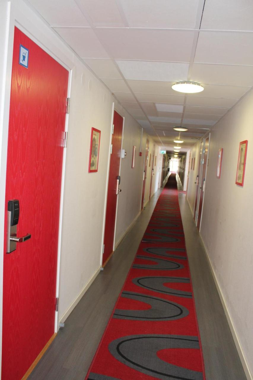 Sure Hotel By Best Western Vilsta Sporthotell Eskilstuna Ngoại thất bức ảnh