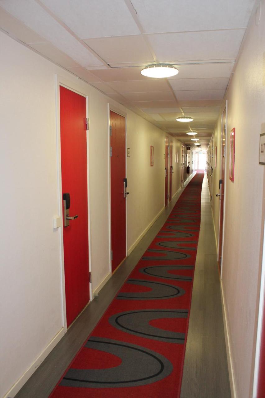 Sure Hotel By Best Western Vilsta Sporthotell Eskilstuna Ngoại thất bức ảnh